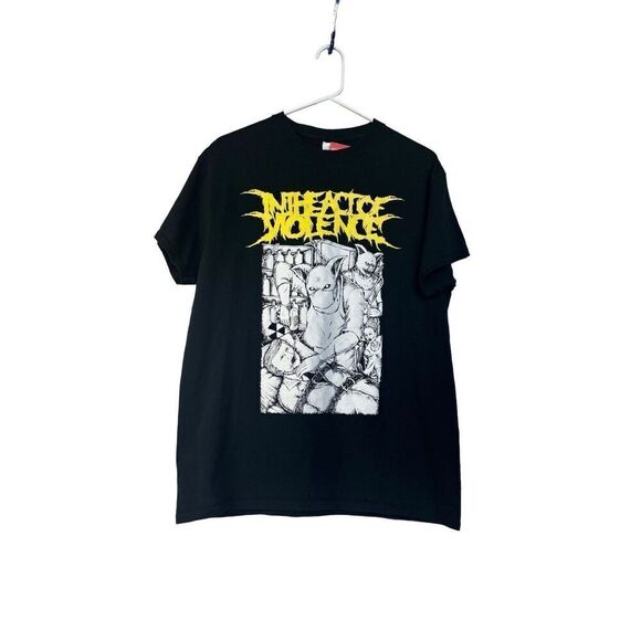 In the heat of violence graphic tee shirt size medium - Picture 8 of 10